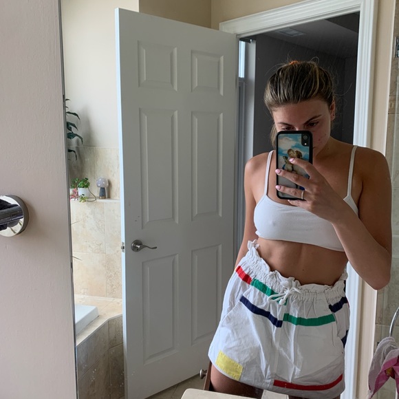 Vintage white colour pop skirt - Picture 2 of 4